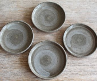 Handgjord keramik  LoL_Ceramic set of plates